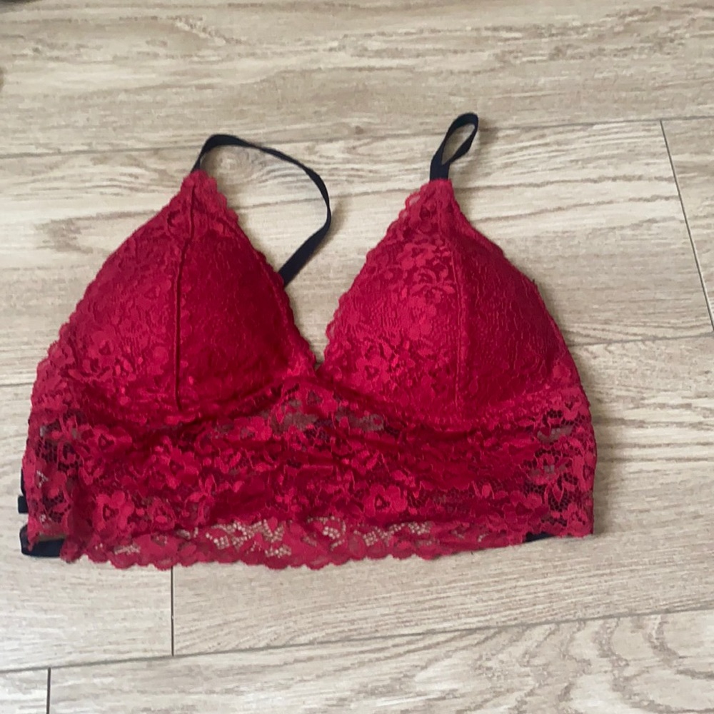 Red crop bralette large